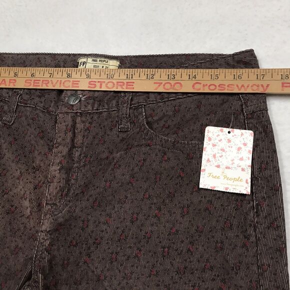 NWT FREE PEOPLE Corduroy Jean Women 34x31 Brown Ditsy Rose Floral Print Slim - Picture 11 of 16